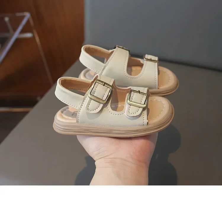 2024 Children Sandals for Girls and Boys Summer New Fashionable Korean Style Comfortable Soft Sole Casual Cute Baby Beach Shoes R250707
