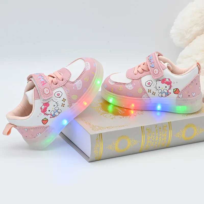 Sanrio Childrens LED Light Shoes Fashion Hello Kitty Girls Sneakers Cute Cartoon Casual Shoes Breathable Kids Sport Shoes w250708