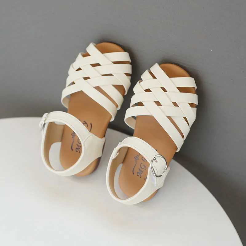 Girls Summer Sandals Baby Girl Toddler Kids Shoes Sweet Princess Soft Childrens Beach Rome Sandals Woven Cut-outs Closed-toe R250707