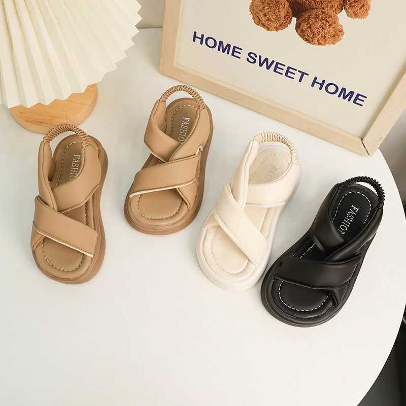 2024 New Childrens Thick Bottom Sandals Solid Color Girls Summer Beach Sandals Fashion Versatile Kids Cross-tied School Sandals R250707