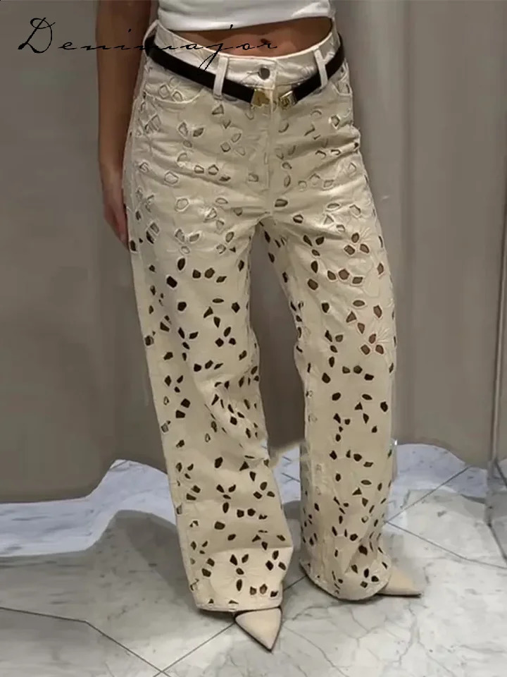 Sexy Hollow Out Jean Women White Flower Baggy Hole Zipper Pocket Straight Long Pants Female 2025 Summer Elegant Lady Streetwears 250703