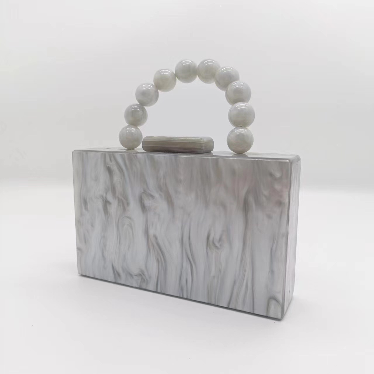 Elegant Women s Foreign Trade New Pearl Acrylic Evening Dress Bag trend trend Designer Bag Beaded Wrist Handheld Wedding Dress Bag