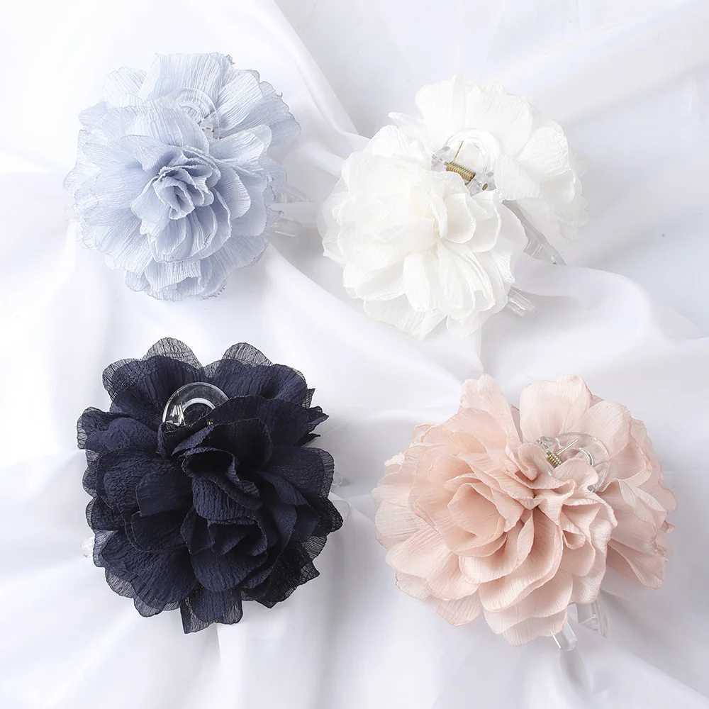 Fabric Big Flower Hair Claw Clips Women Girls Soft Chiffon Flowers Ponytail Holder Hair Clips Barrette Fashion Hair Accessories Y250707