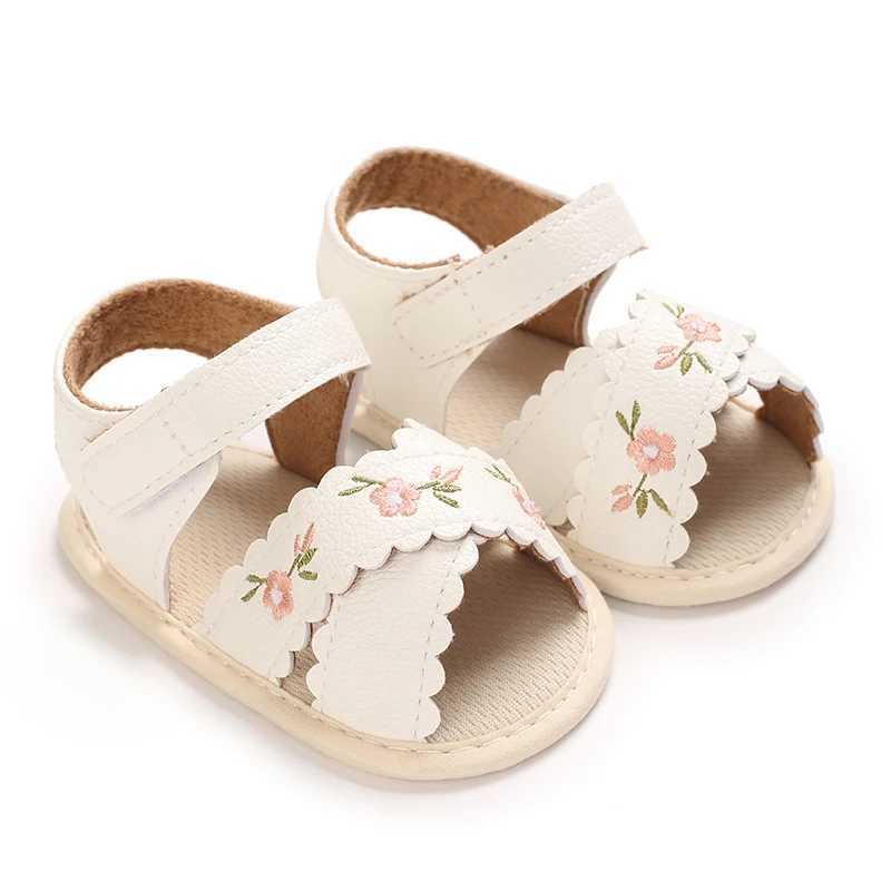 2025 Summer New Girls Sandals Childrens Princess Shoes Embroidered Shoes Girls Baby Shoes Soft Soled Anti-Slip Baby Shoes R250707