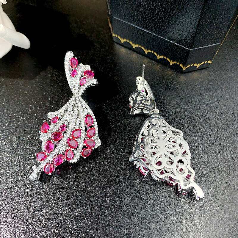 Autumn Winter New Fashion Fan-Shaped Flower Red Corundum Micro-Inlaid Zircon Earrings For Women Wholesale 472