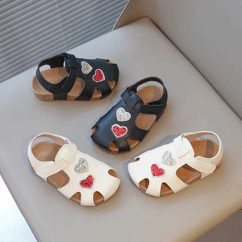 Boys Girls Cork Sandals Kids Casual Summer Shoes Child Slides Sandals Kids Toddler Closed-Toed Hollow-Out Beach Shoes Black Beige R250707