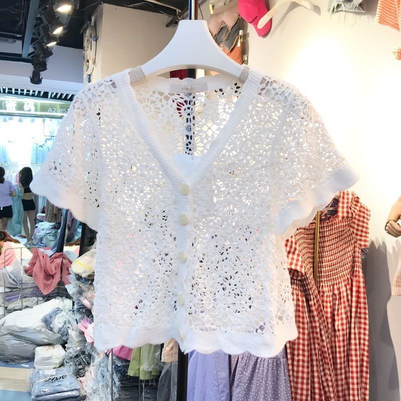 2025 Summer New Women's T-shirt Summer Short Lace Hollow Knitted V-neck Short Sleeve Cardigan Wool Sweater New Designer T-shirt