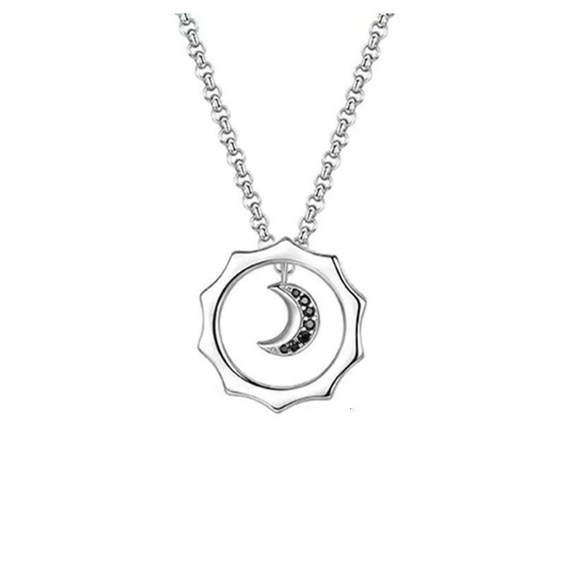 DHcollections Small Accessories Korean Style Fashion Star Moon Couple Necklace Pair Trendy Men and Women Collarbone Chain