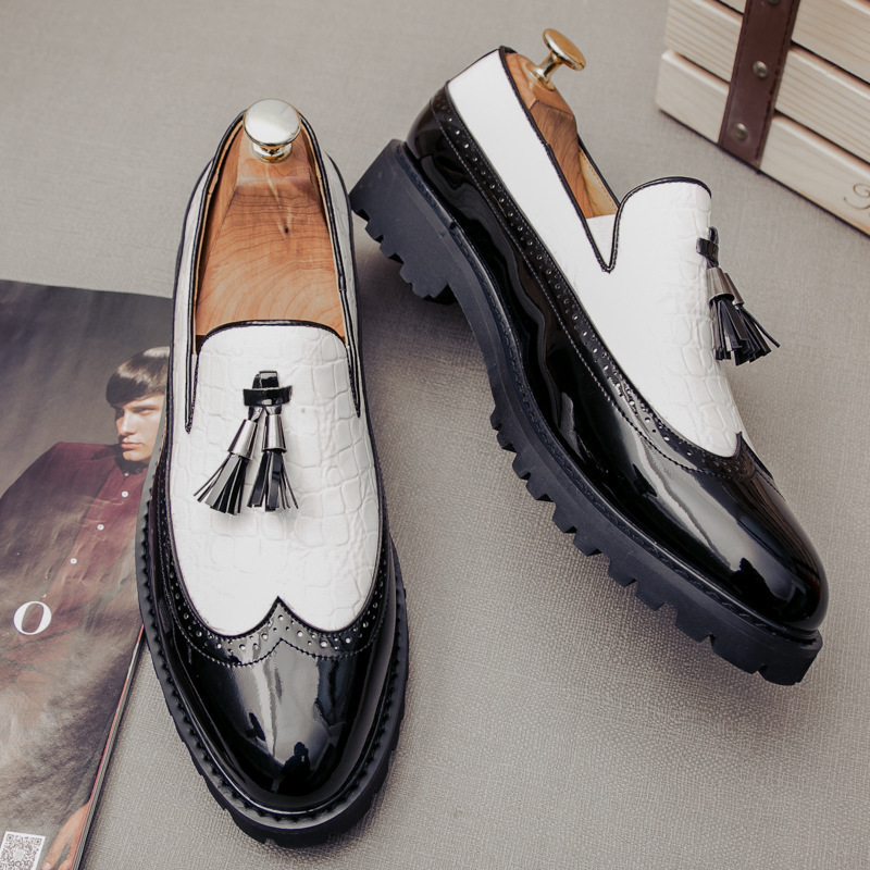 2025 Casual shoes men artificial leather shoes classic retro loafers fashion comfortable height increasing shoes