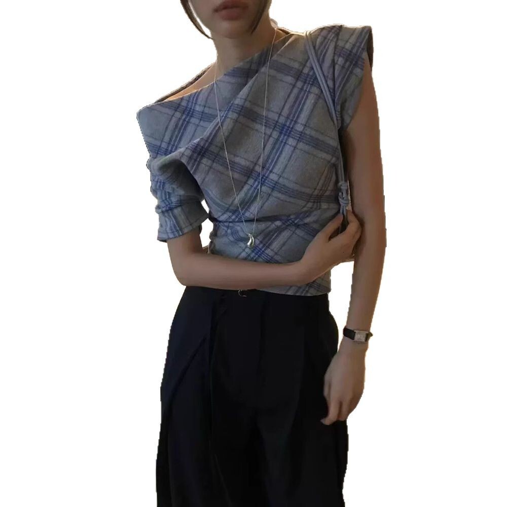 2025 Summer New Women's T-shirt Off Shoulder Waist Strap Grid Short Sleeve Korean Style Slim Fit Niche Design New Designer T-shirt