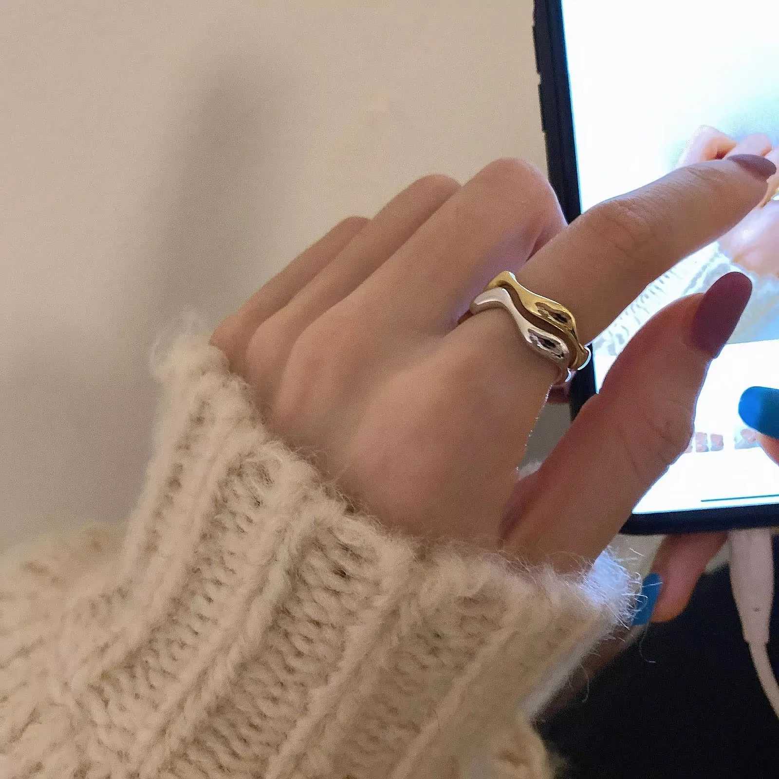 VENTFILLE 925 Sterling Silver Irregular Design Wave Golden Stackable Finger Rings Trendy Adjustable For Women Gifts Dropshipping XJ250707