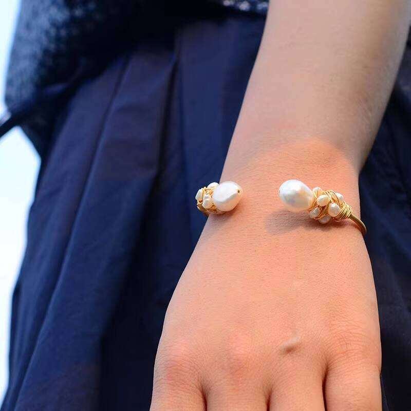White Natural Pearl Gold Circle Cuff Bracelet & Earrings Women's Gift Jewelry Drop