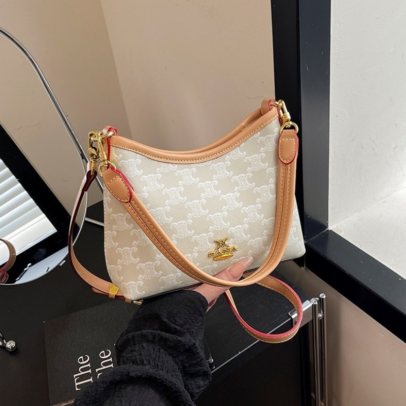 Designer High-End Large Capacity for Women 2025 New Tote Commuter Shoulder Versatile Crossbody Light Luxury Women's Bag
