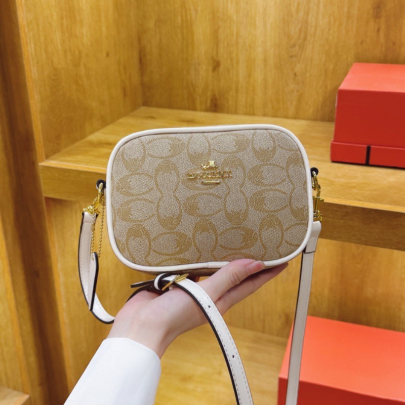 Designer High-End Feel for Women 2025 New Camera High-Quality Fashion Elegant Versatile Shoulder Niche Crossbody Light Luxury Women's Bag
