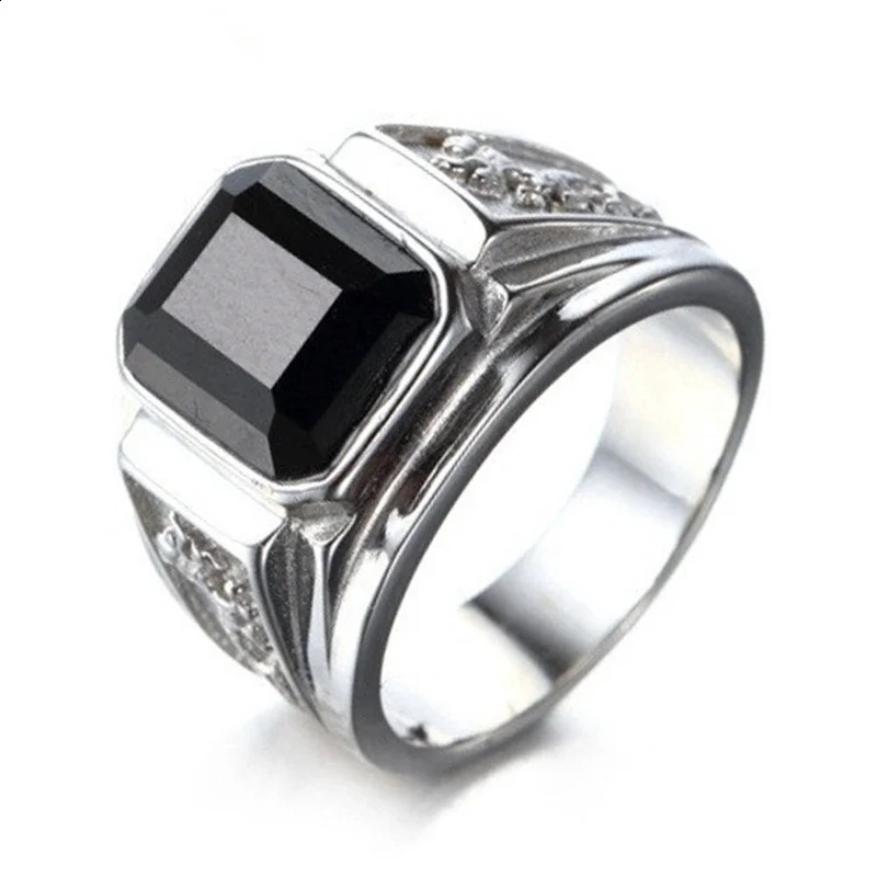 Fashion Mens Ring Square Facade Good Stone Inlaid Side Flying Dragon Carving Domineering Party Jewelry Accessor 250624