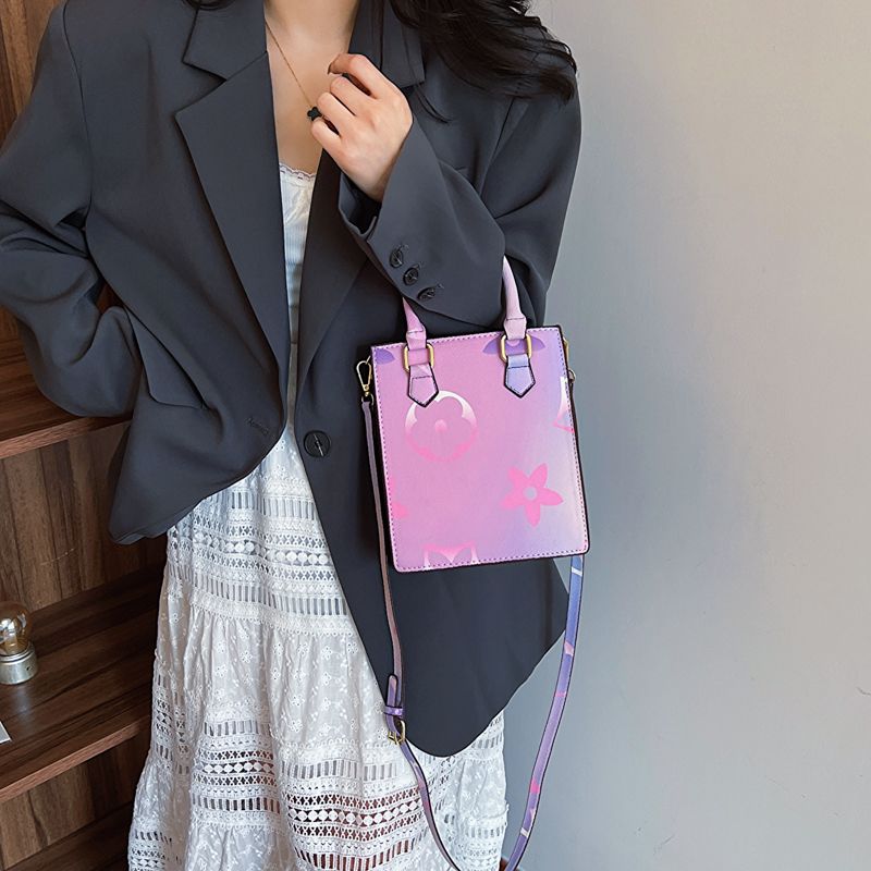 Designer Bag Tote Bag Beach Bag Shoulder Bag Luxury Bag Crossbody Purse Designer 2025 Casual Satchel Fashion Woven Women's Handbag Small Square B
