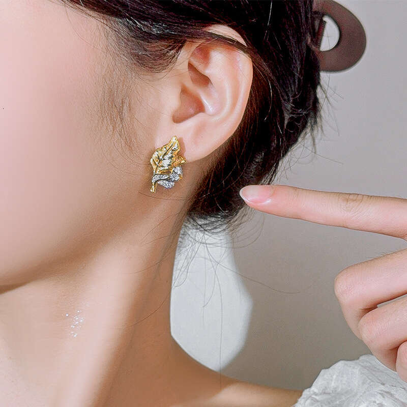 Jewelry Earrings Sier Needle Fashion Simple Niche Gold Leaf Versatile Women's Light 60A