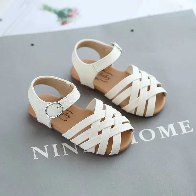 Girls Summer Sandals Baby Girl Toddler Kids Shoes Sweet Princess Soft Childrens Beach Rome Sandals Woven Cut-outs Closed-toe R250707