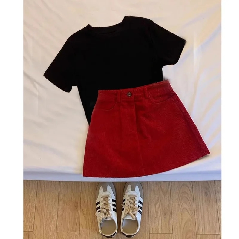 Summer Womens Fashion plus Size Korean Style Red Short Sleeve Top And Half Skirt Two Piece Set Slimming Effect Ensemble 250611