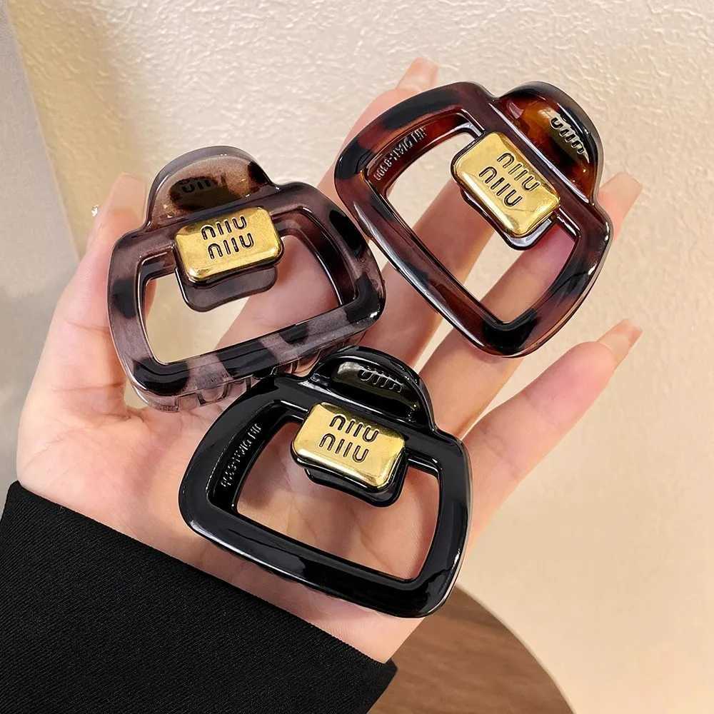 Leopard Print Hair Claws Clips Crab Clamps Women Girls Medium Geometric Square Ponytail Holder Hair Barrettes Hair Accessories Z250707