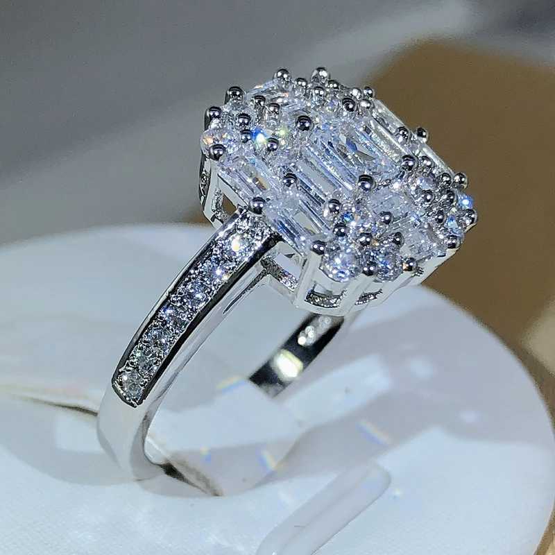 Exquisite Square Zircon Countless Claw Rings 925 Sterling Silver For Ladies Fashion Jewelry Party Cocktail Gift XJ250707