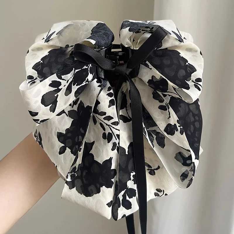 1pcFrench gentle temperament bow ribbon grab clip highlighting small face back of head hair clip shark clip hair accessory Z250707