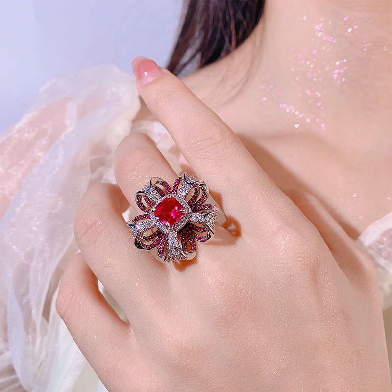 Red 3D Petal Full Diamond Blue Zircon Imitation Gemstone Ring 5Ba