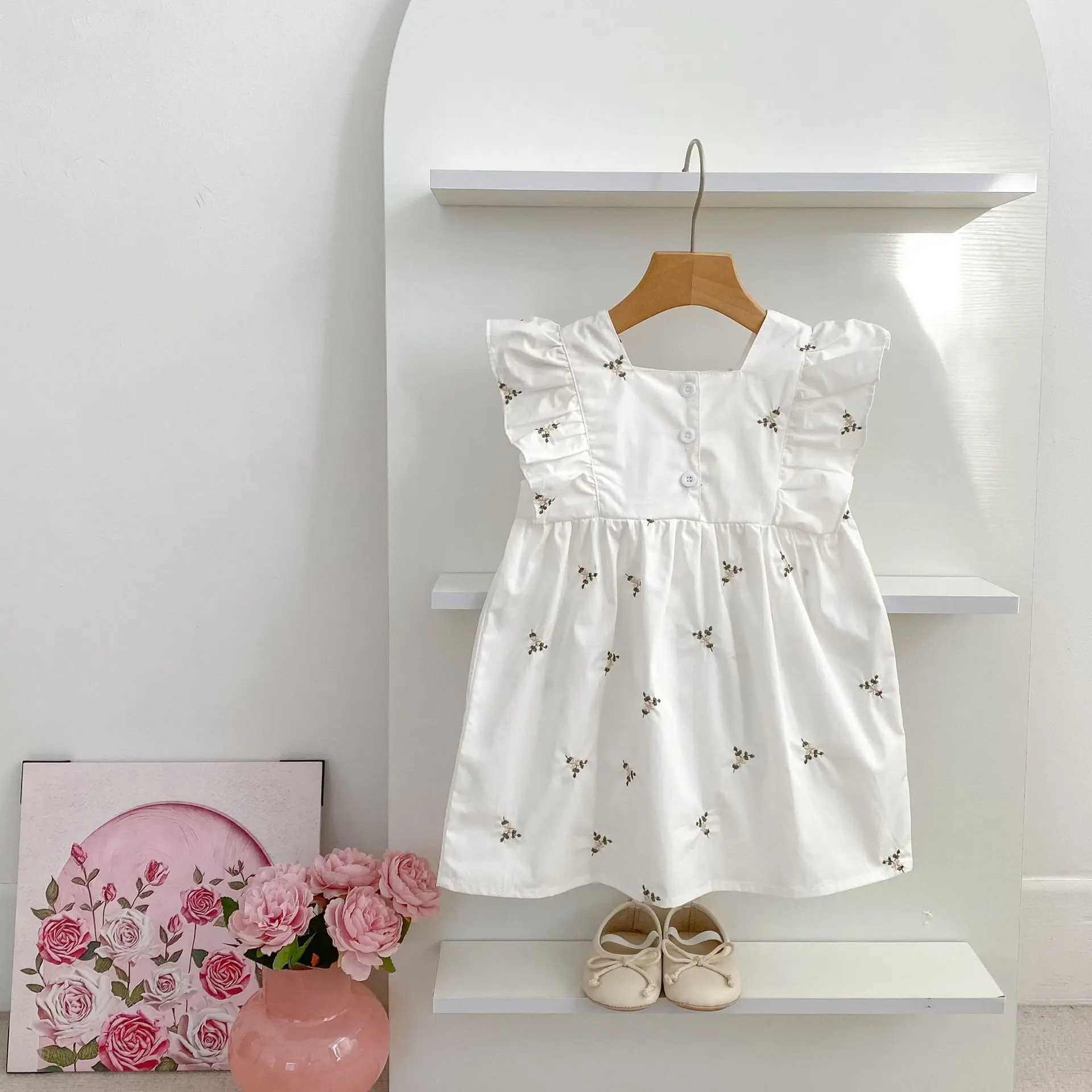 1-6 Years Kids Clothes Summer Embroidery Dress Baby Girls Clothes Flying Sleeves Dresses Childrens Clothing Cotton Dresses R250707