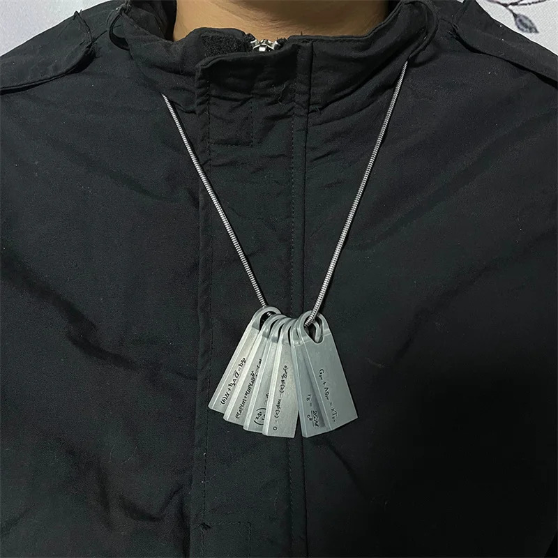 game Death Stranding Necklace Sam Norman Reedus Fomulas Multi Pendant Mens Classic Hip Hop Jewelry 250704