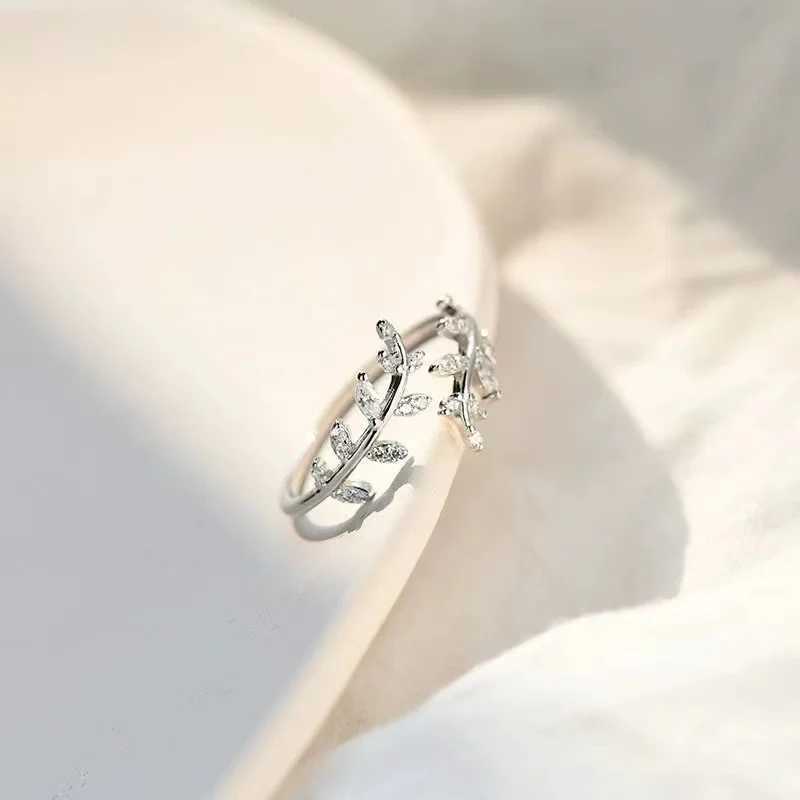 925 Sterling Silver Tree Branch Shape Ring Charm Sparkling Zirconia Rings Birthday Party Gift for Women Fine Jewelry Accessories XJ250707
