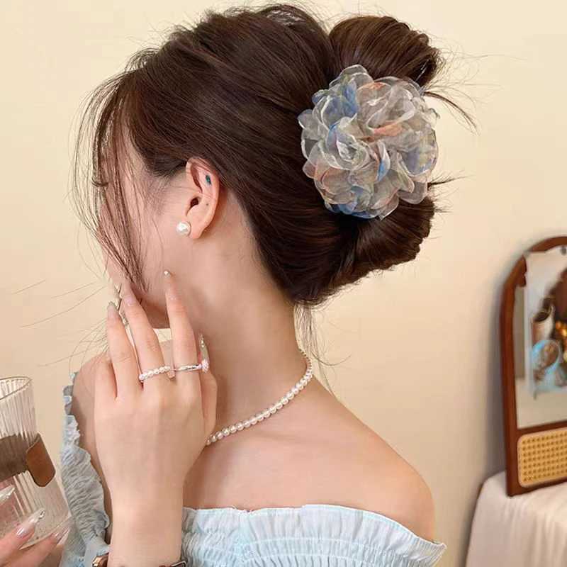 Mesh Broken Flower Hair Clip for Women Sweet Rose Shark Clip Fashion Girls Back of The Head Hair Clamp Y250707