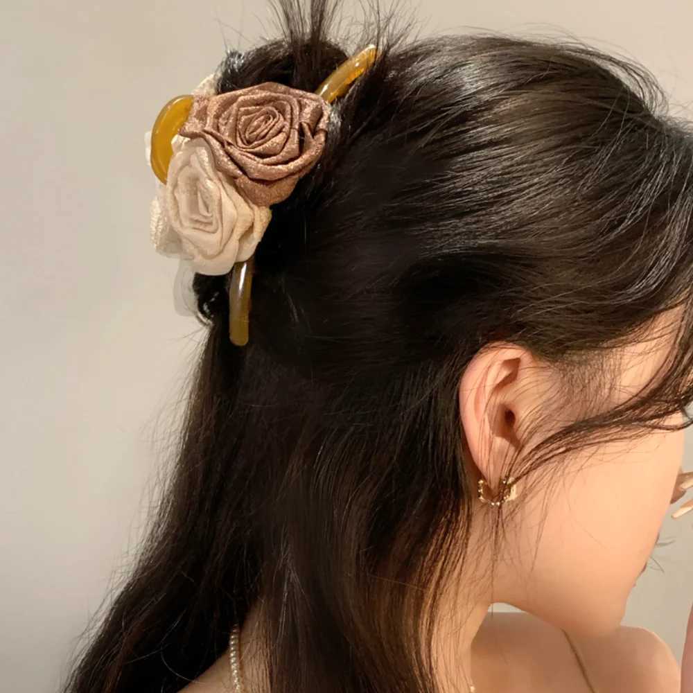 Vintage Linen Flowers Large Hair Claws Farbic Ponytail Hair Clips Crab For Women Girls Gifts Hair Accessories Valentine Headwear Z250707
