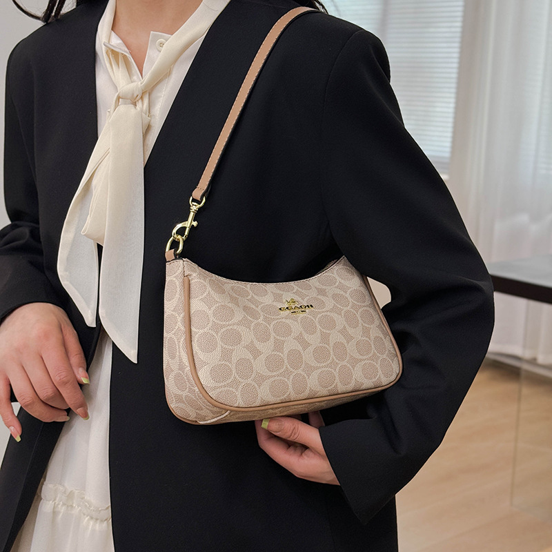 Designer 2025 New High-end Fashion Printed Underarm Elegant Shoulder Crossbody Light Luxury Women's Bag