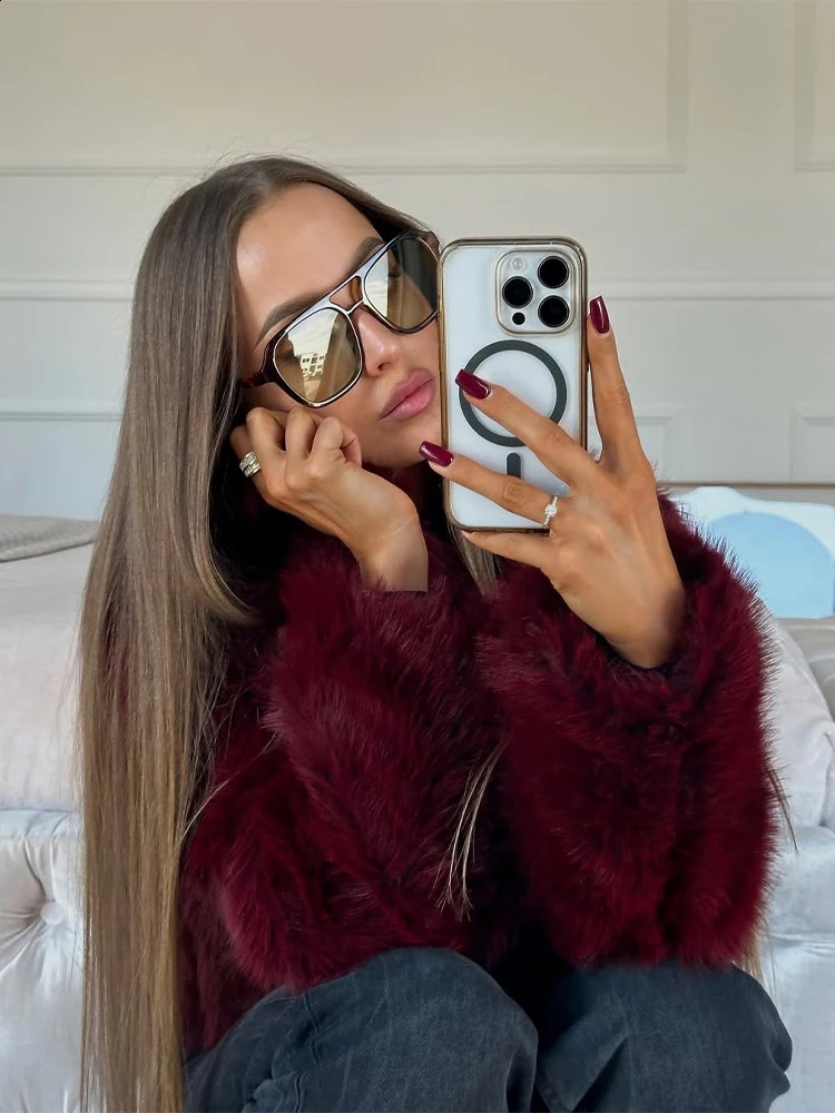 Autumn Winter Womens Fashion Wine Red Faux Fur Coat with Lapel Long Sleeve Single Breasted Short Jackets Lady Street Outerwear 250703