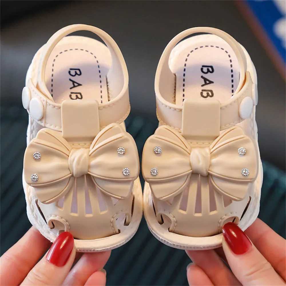 Summer Baby Sandals Soft Bottom Non-slip Toddler Shoes Small Children Cartoon Female Baby Closed-toe SandalsR250707