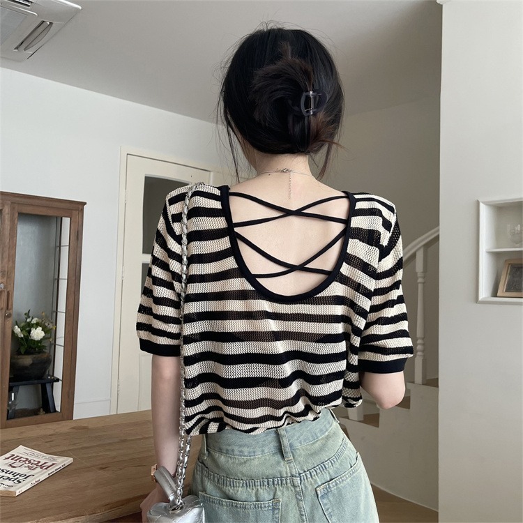 2025 Summer new women's T-shirt striped backless hollow knitted short sleeved women's T-shirt summer new slim fit top new designer T-shirt
