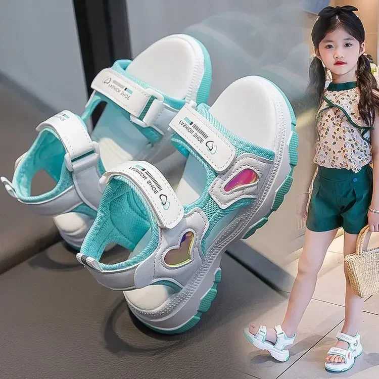 2025 New Summer Girls Sandals Kids Princess Beach Shoes for Vacation Soft Sole Anti-Slip Girls Candy Color Flats Wear-Resistant R250707