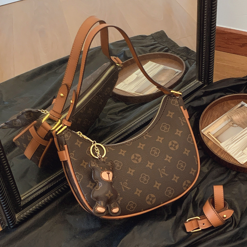 Designer High-End Small for Women 2025 New Vintage Color-Block Fashion Versatile Underarm Shoulder Crossbody Light Luxury Women's Bag