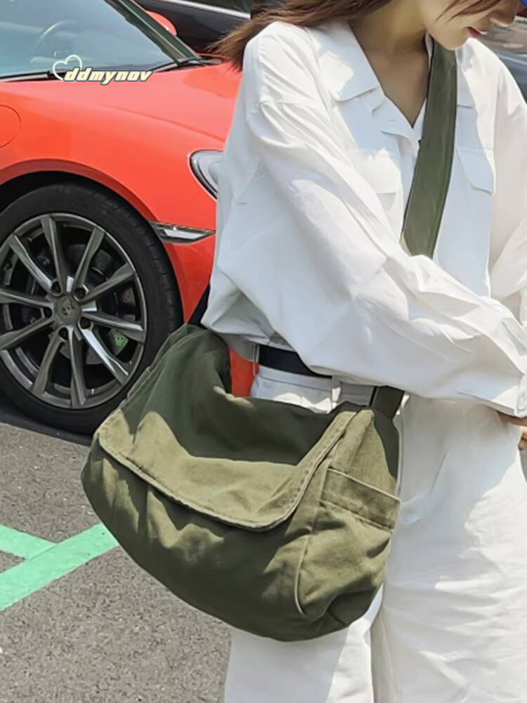 Large Capacity Canvas Simple Messenger For Women and Men Trendy Student Flap Shoulder Bag for High School or University ddmynov