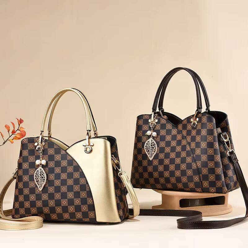 DHessentials Contrast Color New Trendy Versatile Crossbody Fashion Women's Large Capacity One Shoulder Handbag