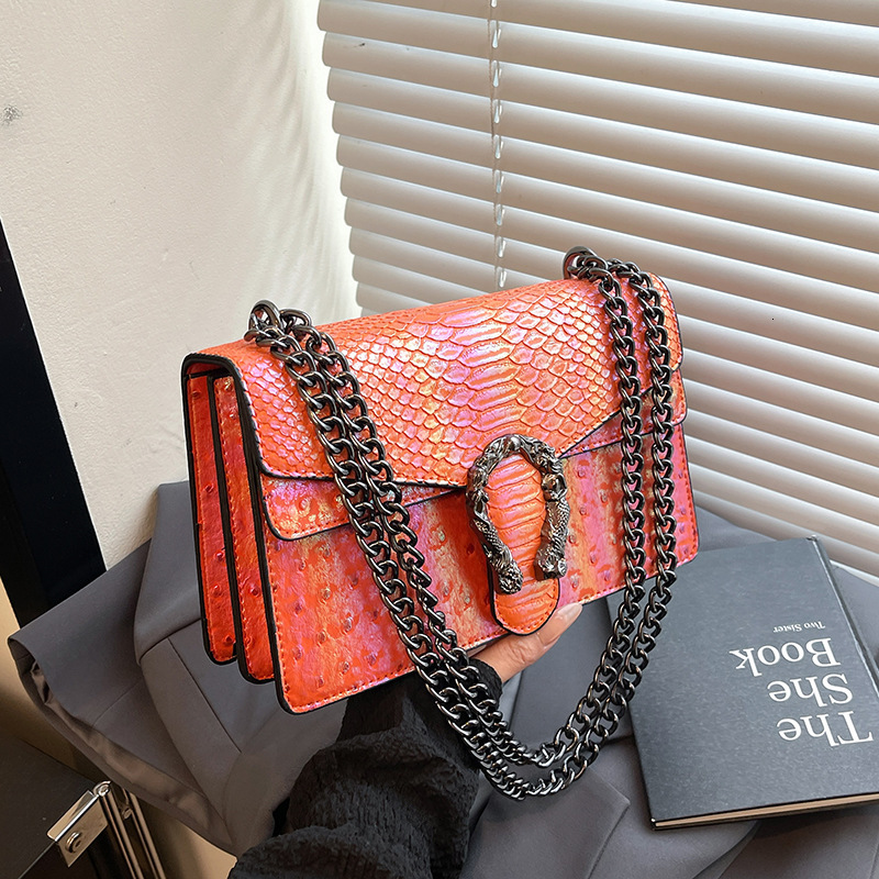 Designer Chain Crossbody Shoulder 2025 New Double Compartment Flap Small Square Crocodile Pattern Light Luxury Women's Bag