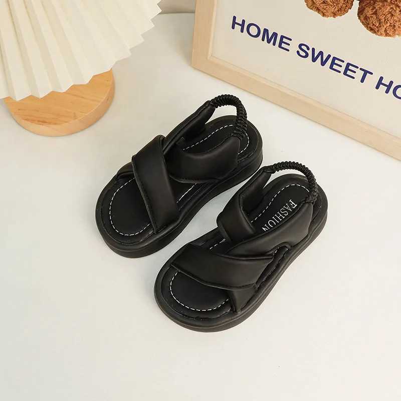 2024 New Childrens Thick Bottom Sandals Solid Color Girls Summer Beach Sandals Fashion Versatile Kids Cross-tied School Sandals R250707