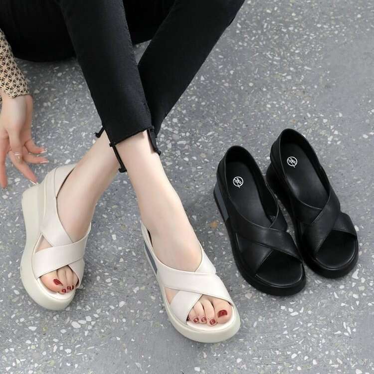 Large Size 43 Summer New Thick-Soled Closed-Toe Open-Front Fish Mouth Slippers Korean Fashion High-Heeled Outdoor Wedge Sandals