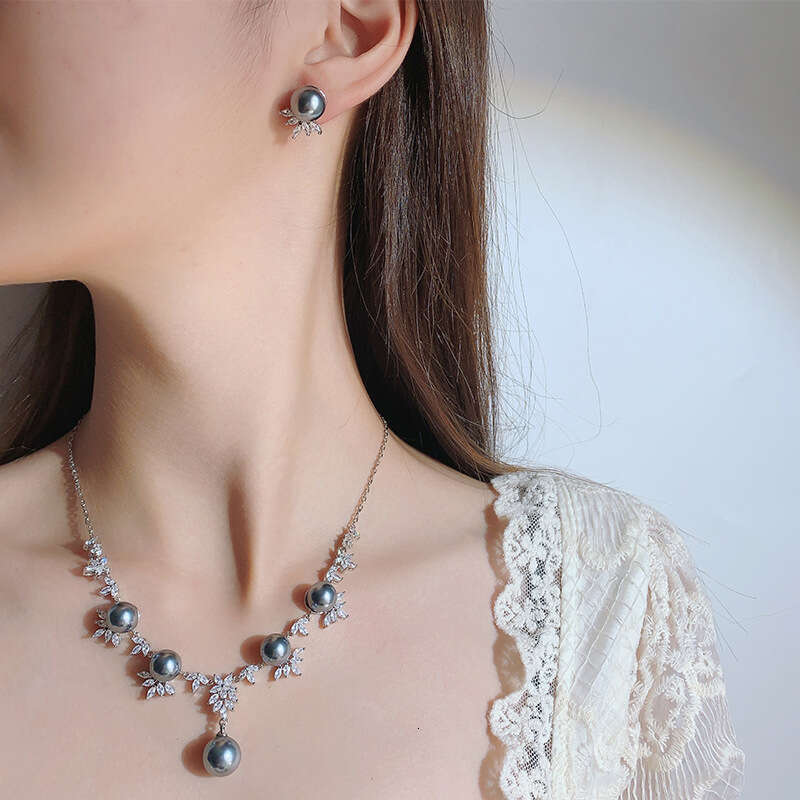 New Jewelry Set Pearl Accessories Necklace Earrings S Sier Needle Luxurious High-End Feel Women's Factory B36