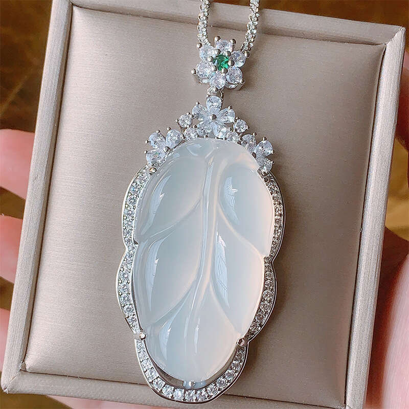 Huayoumei Jewelry Green White Chalcedony Large Leaf New Chinese Accessories National Style Universal Necklace Pendant 29D