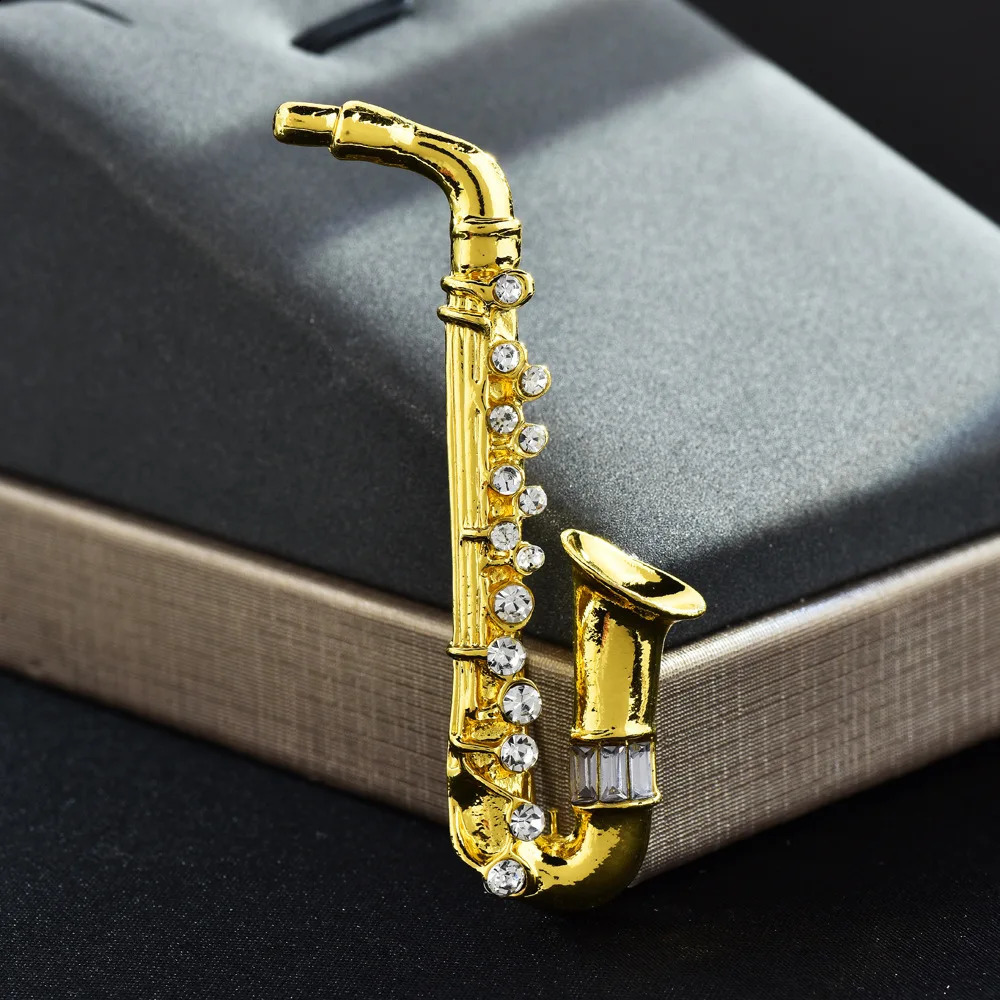 Fashion Golden Metal Saxophone Instrument Brooches For Women Men Brooch Pins Office Party Jewelry Accessories Gift 250625