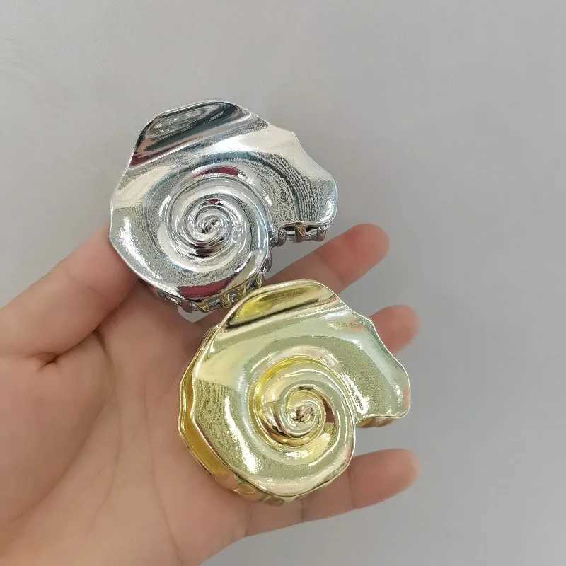 New Retro Alloy Conch Hair Claw Geometric Ocean Shell Conch Crab Hair Clips Y2K for Women Girls Vacation Hair Accessories Z250707