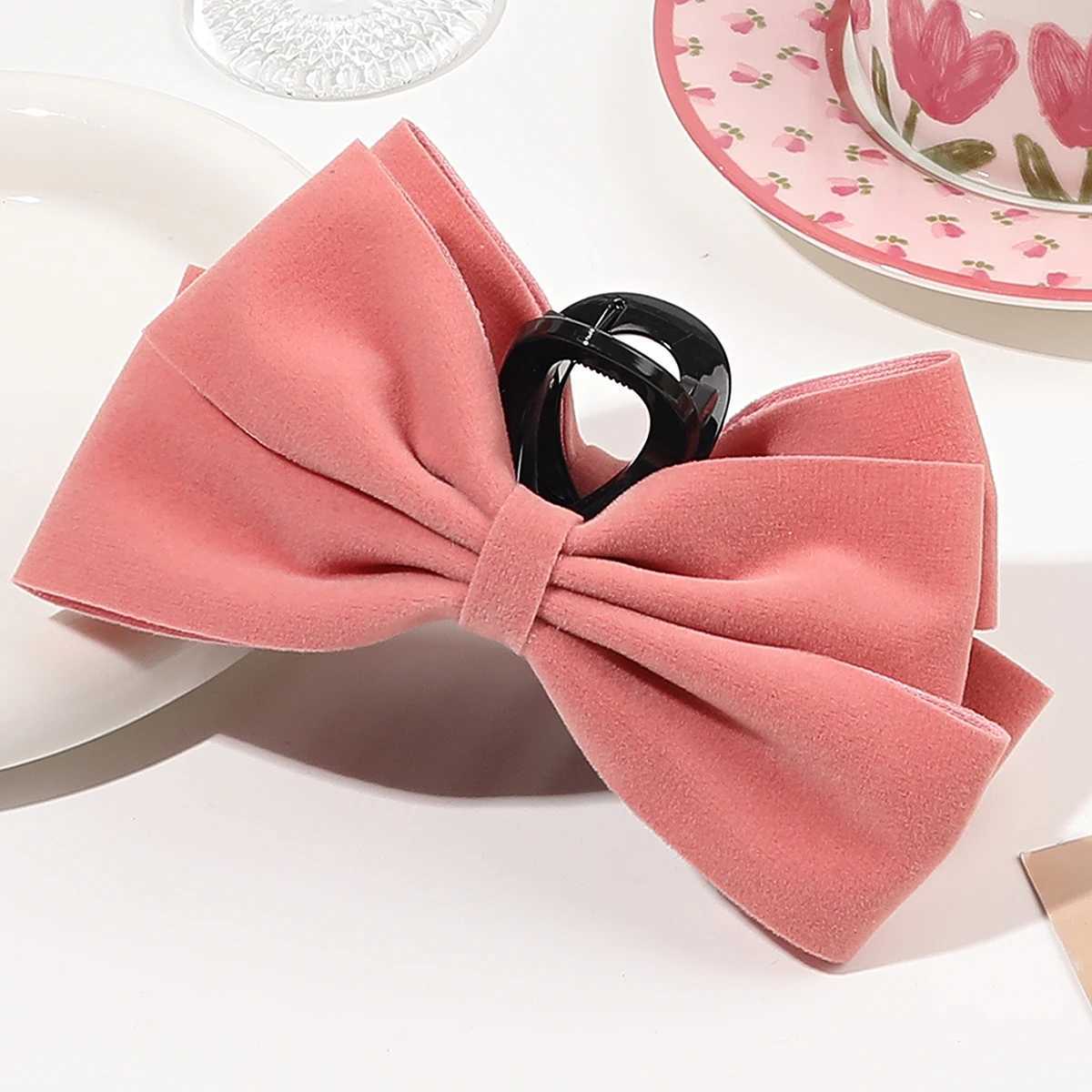 Premium Hair Clips for Women Bow-knot Claw Clips for Thick and Thin Hair Big Non-slip Bow Clips in Black Z250707