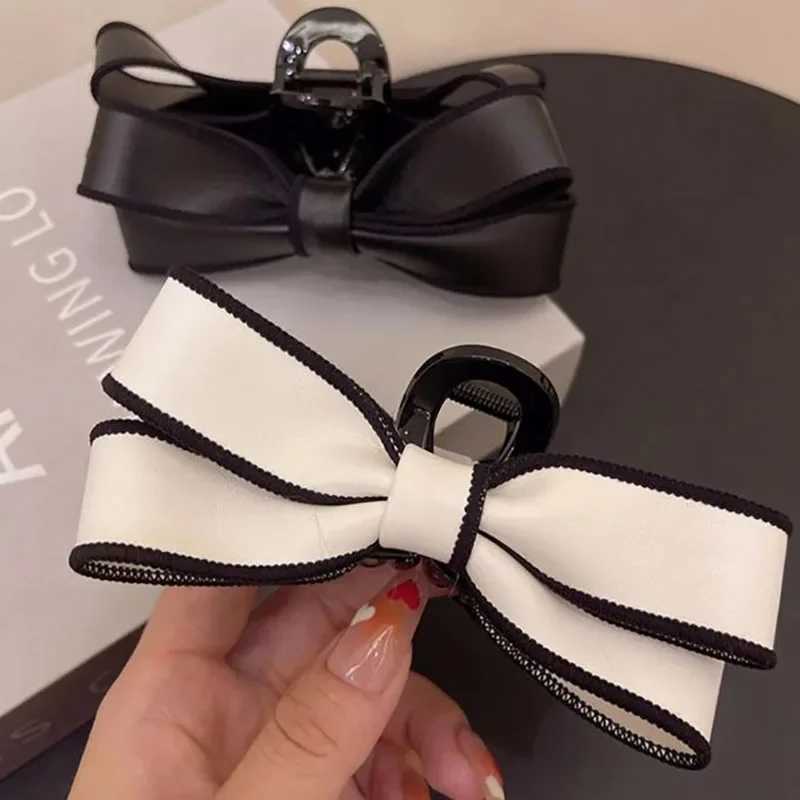 Large Bows Hair Claw Clips for Women Black White French Elegant Hairpin Fabric Hair Clips Sweet Hair Accessories Girls Headdress Z250707