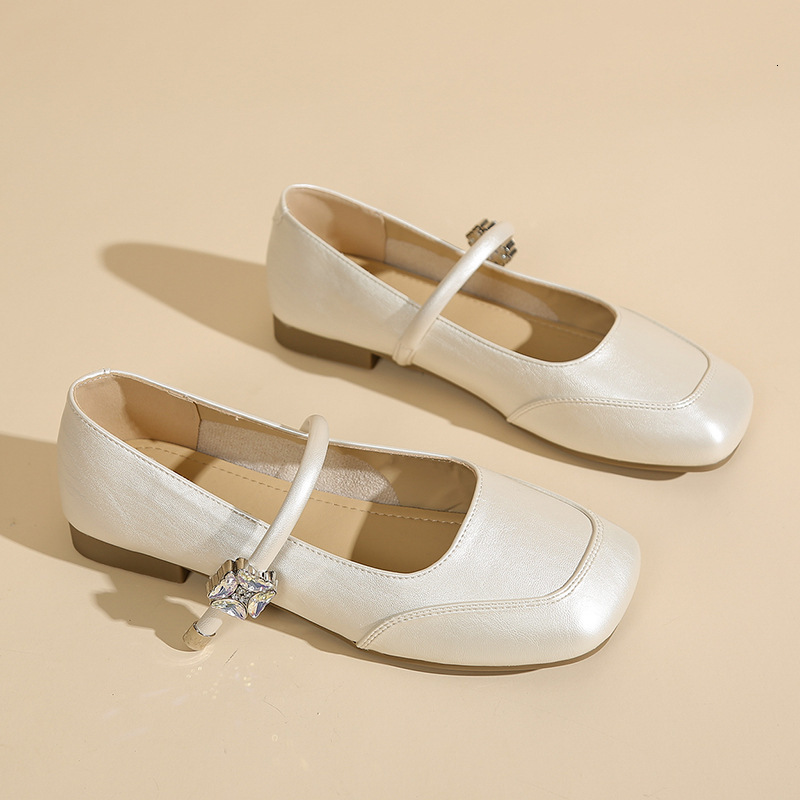 Silver Mary Jane for Women, Square Toe, French Single Strap, Chunky Heel, Elegant and Designer Gentle, Shallow Mouth, 2025 New Style, Flat Shoes